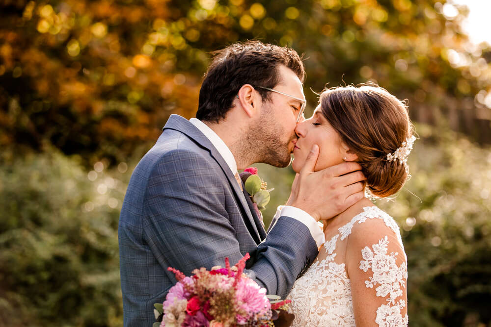 This Kiss (Michaela Fruth Photography)