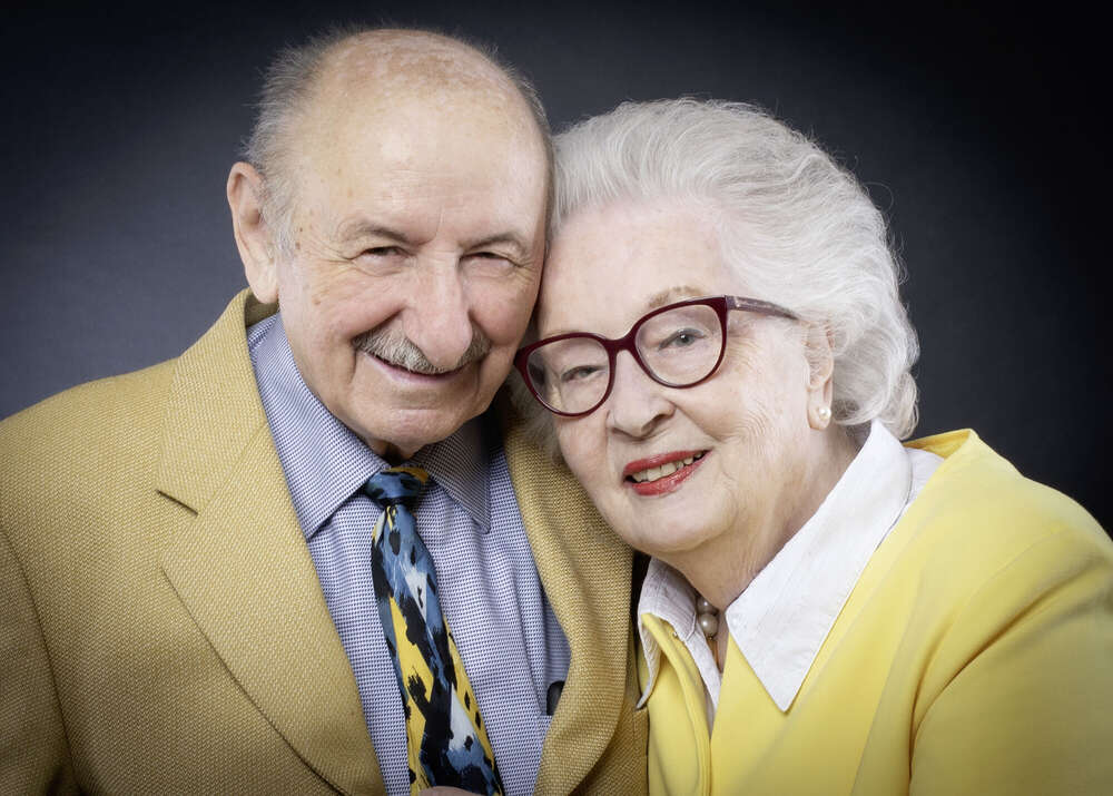 Ein altes Ehepaar  (Fotostudio Wedermann)