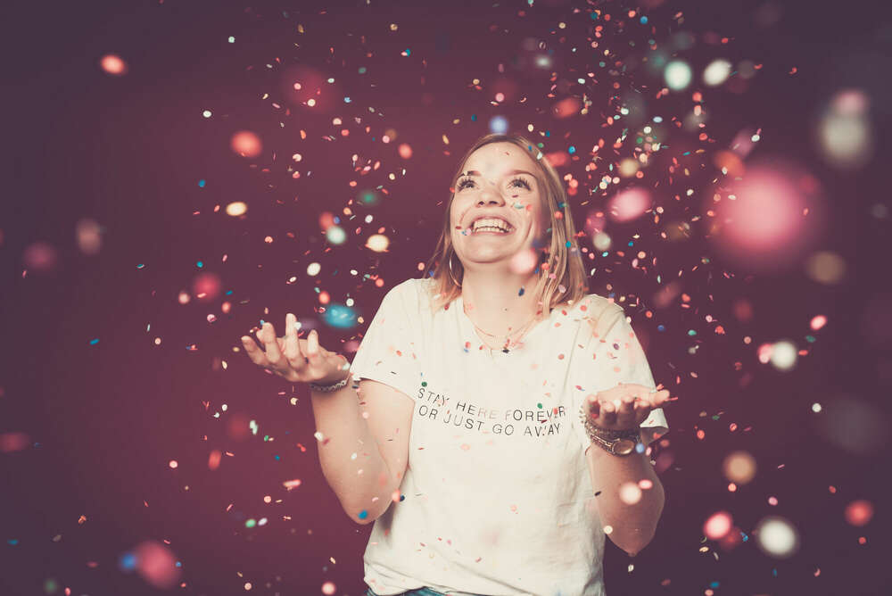 New-School-Photos GmbH