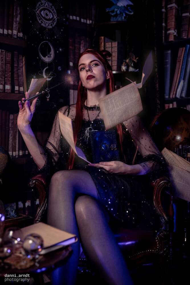 Witchy (Danni Arndt Photography)