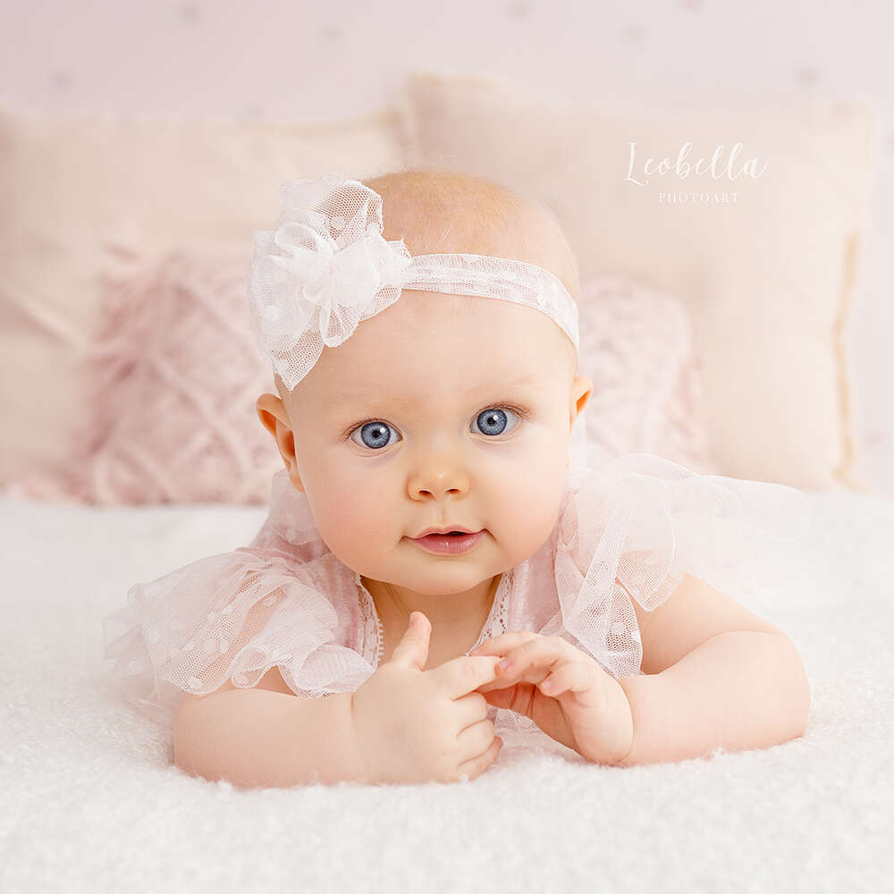 Sechs Monate alt und so zauberhaft!  (Leobella Photoart)