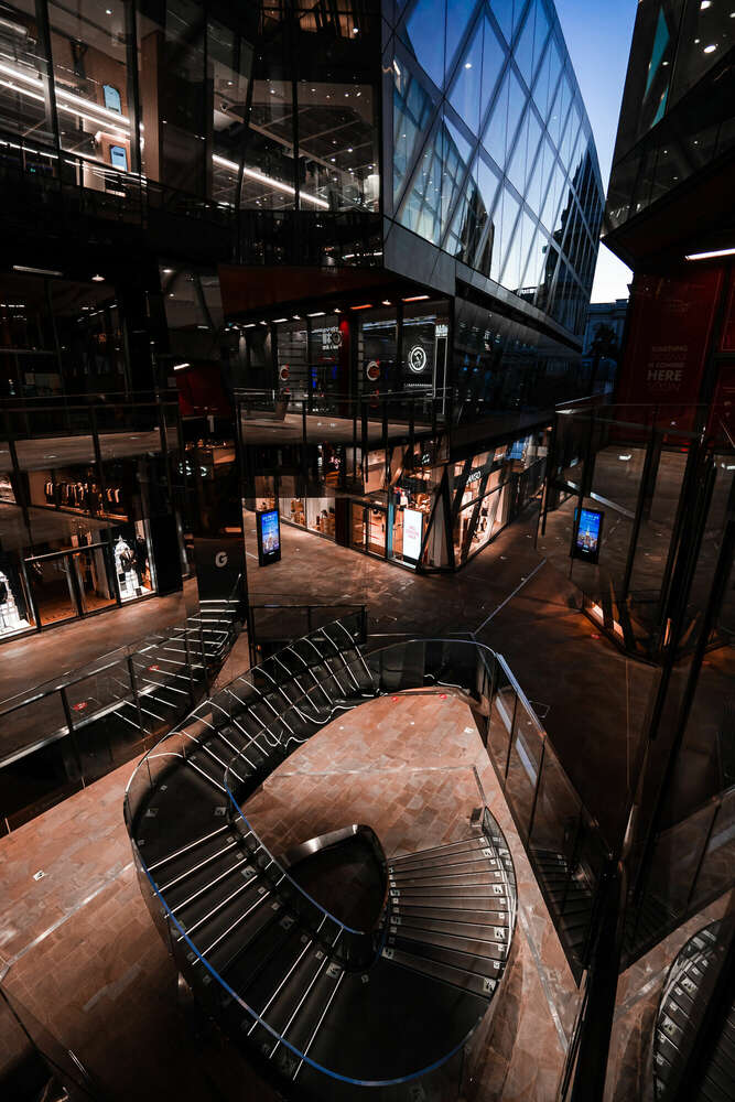 MNL Studios (MNL Studios)