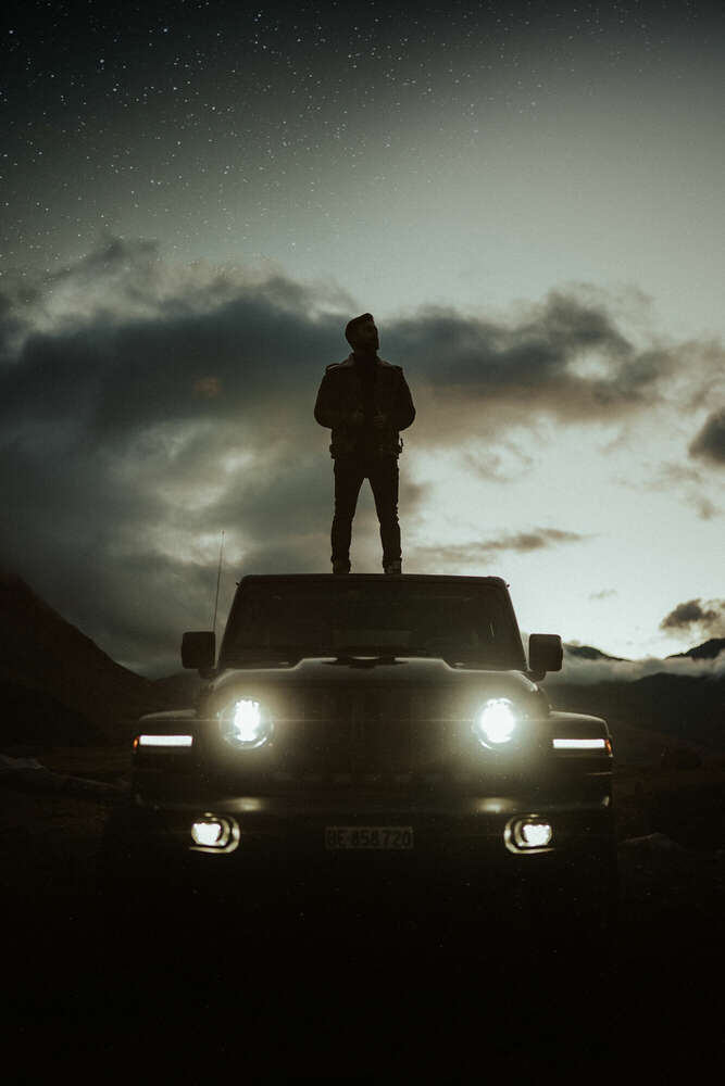 Mann auf Jeep (UhlArt Fotografie)