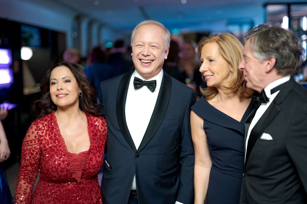 AdrianMedia (AdrianMedia)