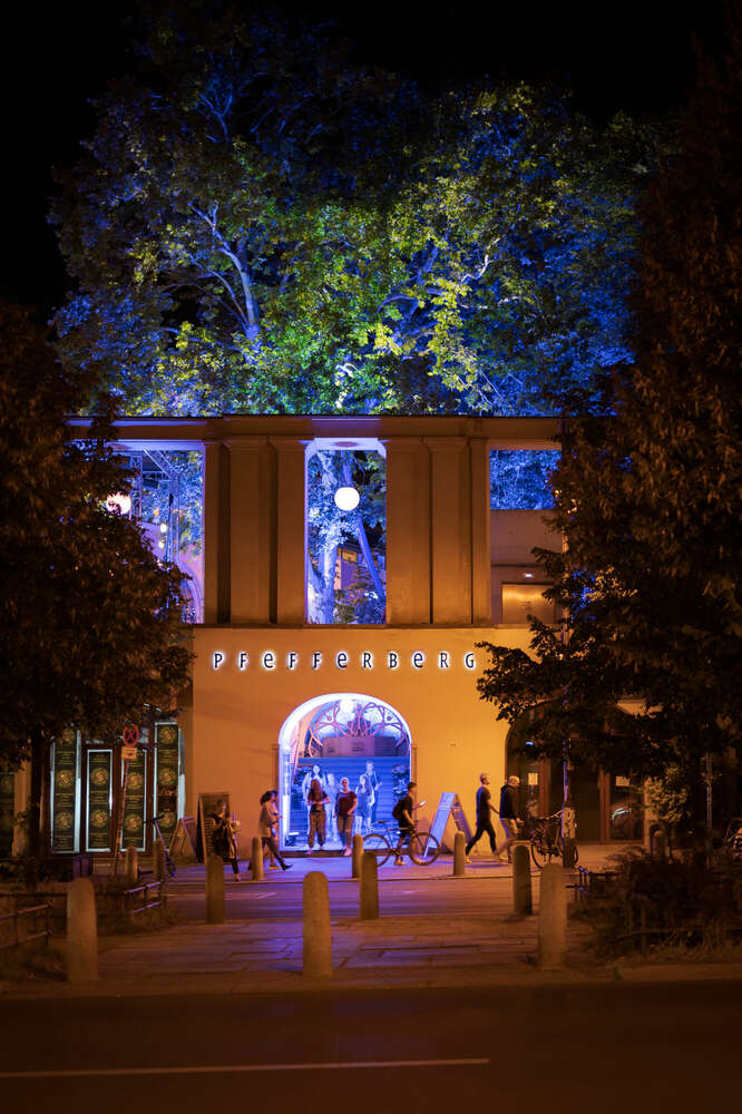 AdrianMedia (AdrianMedia)