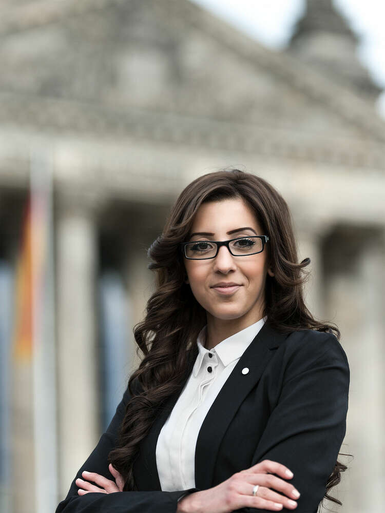 AdrianMedia (AdrianMedia)