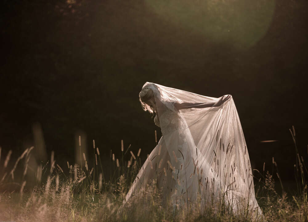 Romantische Kunst Hochzeit (Foto Studio Jörg  / Riege)