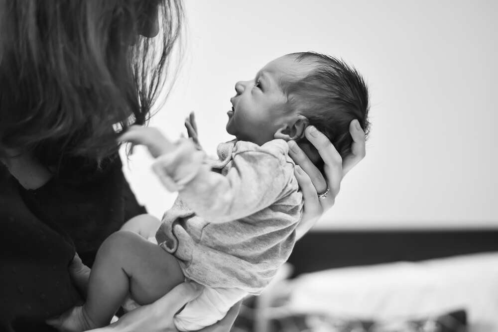 Neugeborener (Friderika Wollweber Photography)