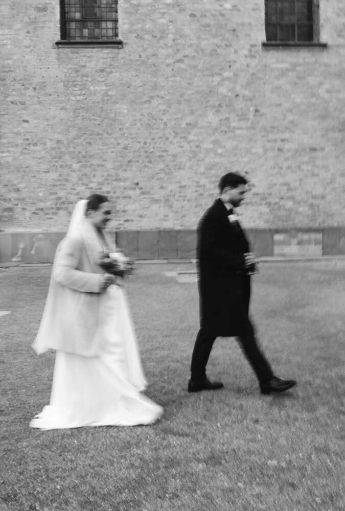 Braut und Bräutigam am Speyerer Dom (Fotografin Ekaterina Seoud)