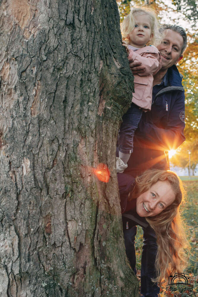 Foto-Video-Werke (Foto-Video-Werke)