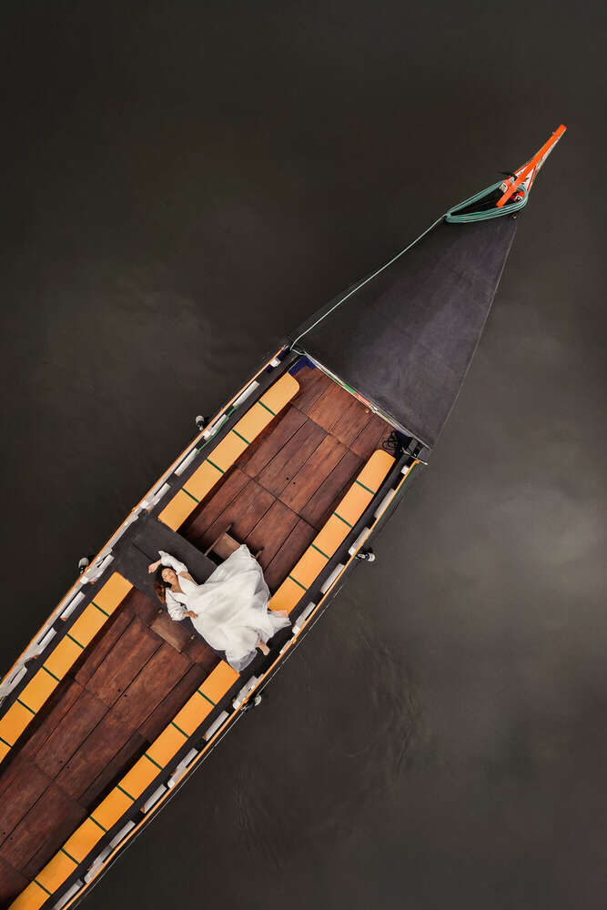 The Moment - Wedding Photographer