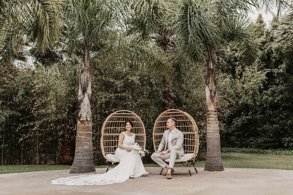 The Moment - Wedding Photographer (The Moment - Wedding Photographer)