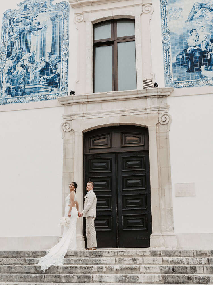 The Moment - Wedding Photographer (The Moment - Wedding Photographer)