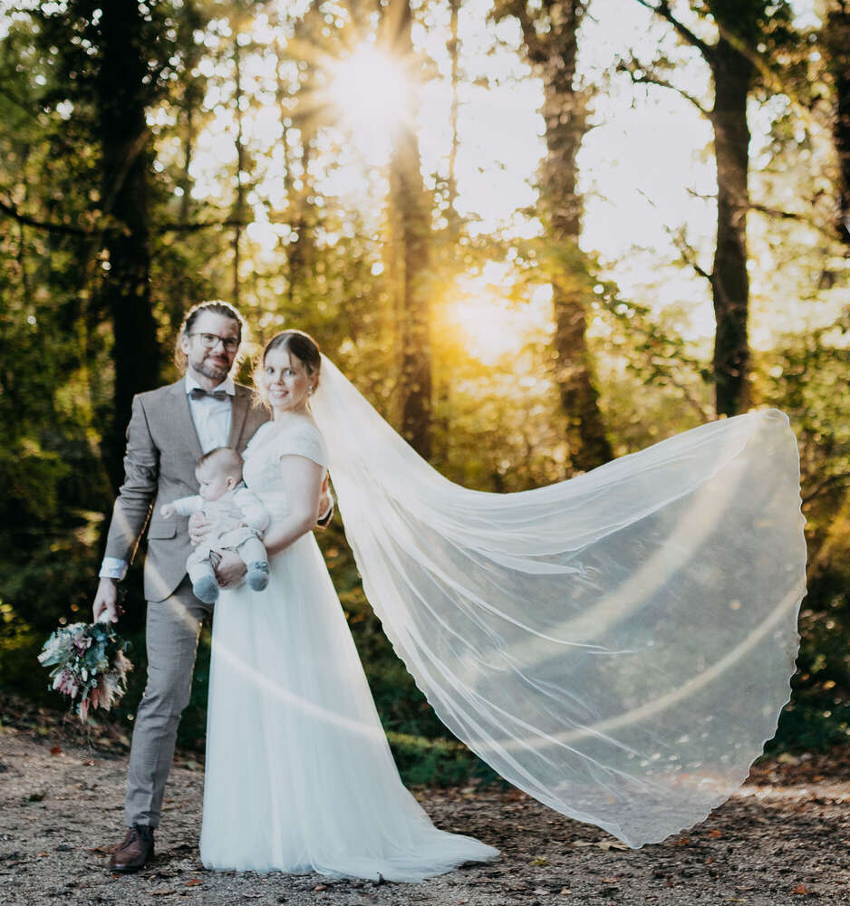 Hochzeit  (LittleRawMoments)