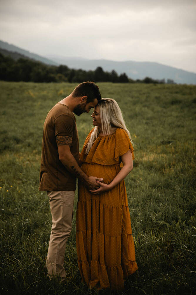 Babybauch Outdoor (Lichtbild Fotografie)