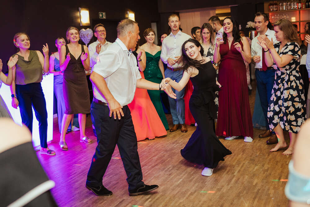 Hochzeitsparty (Werner Philipps)