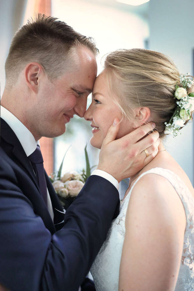 Loveaholic (Loveaholic)