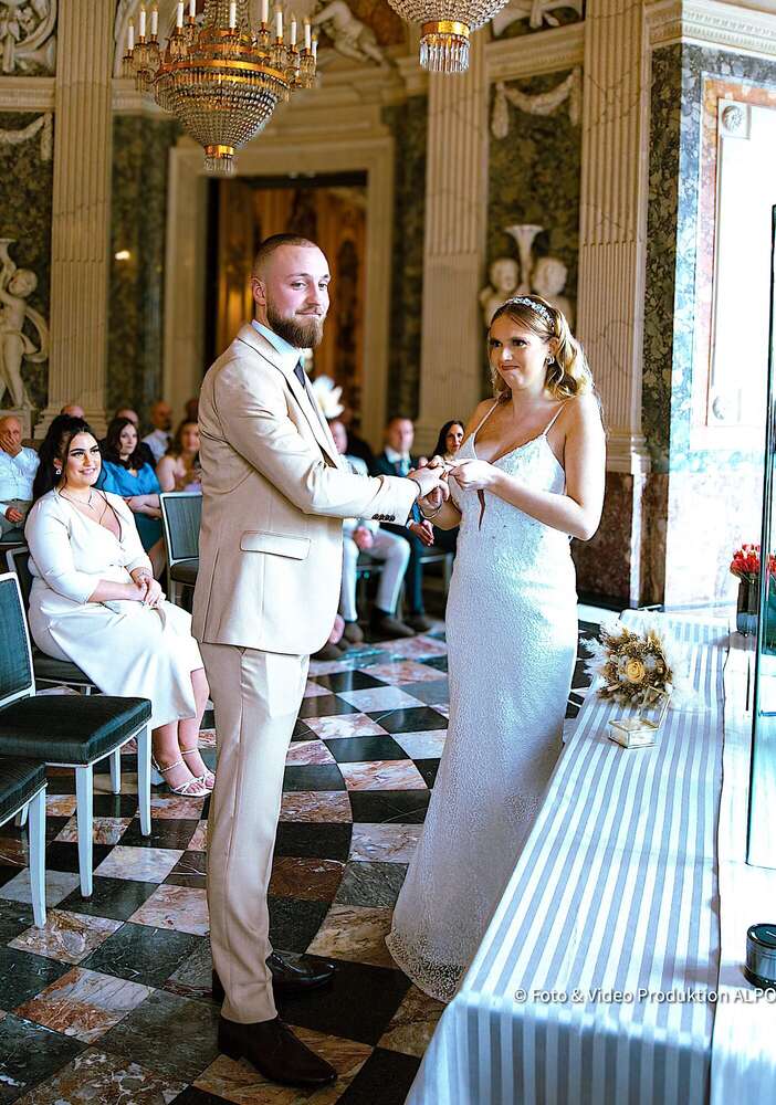 Katja Povolotska (Katja Povolotska)