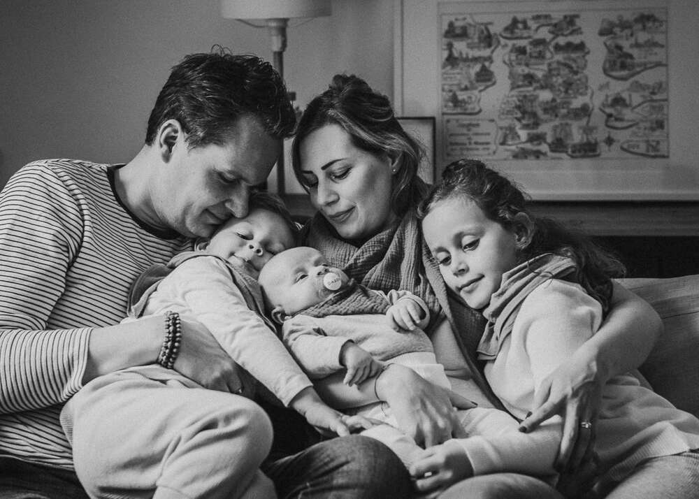 Familienfotos Zuhause in Zürich (nina tantzen photography)