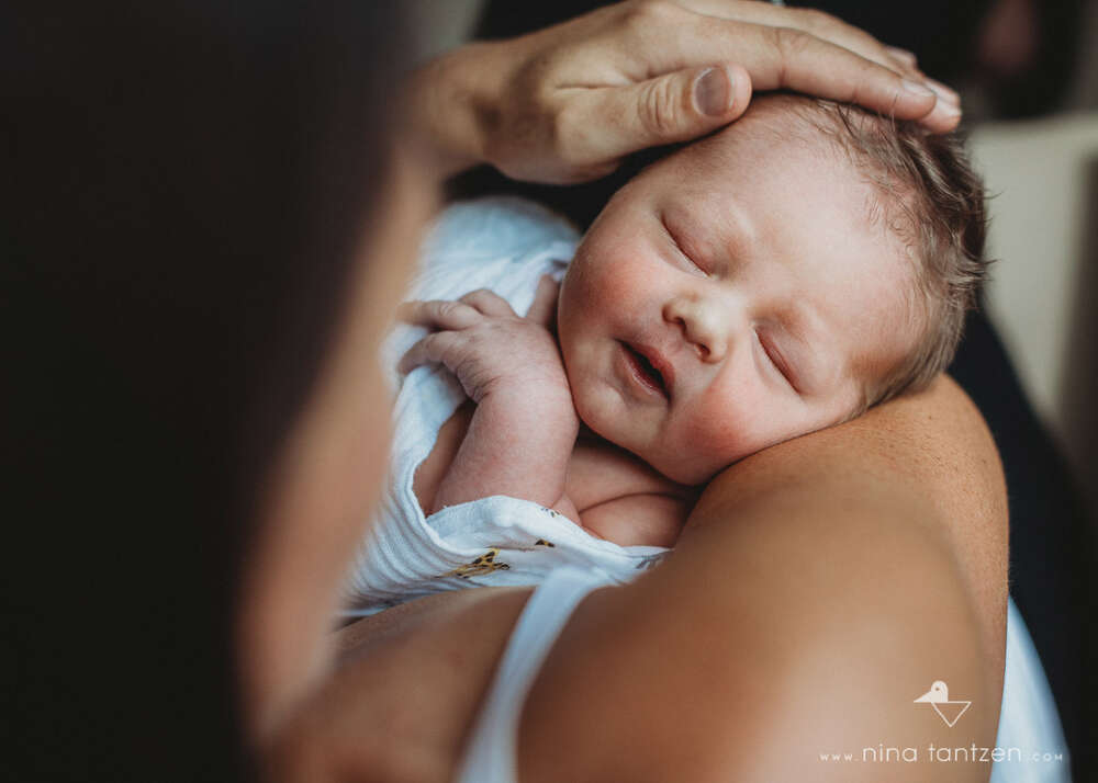 Neugeborenenfotos Zürich (nina tantzen photography)
