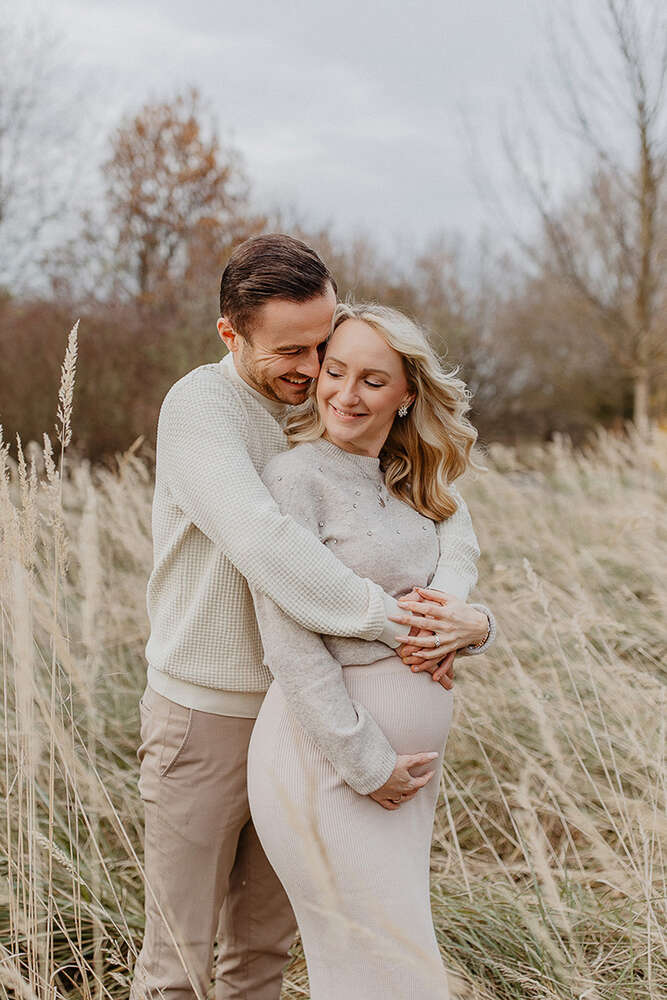 emotionale Babybauchfotografie (Kim Wilde Fotografie - mobiles Fotostudio)