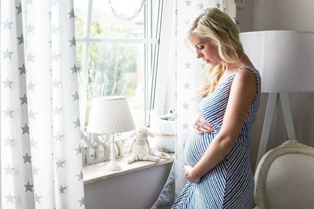 Babybauch Homeshooting (Kim Wilde Fotografie - mobiles Fotostudio)