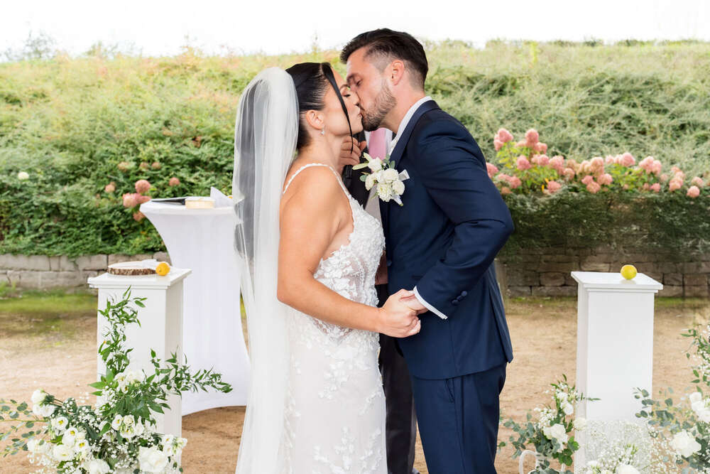 Masood Aslami (Masood Aslami)