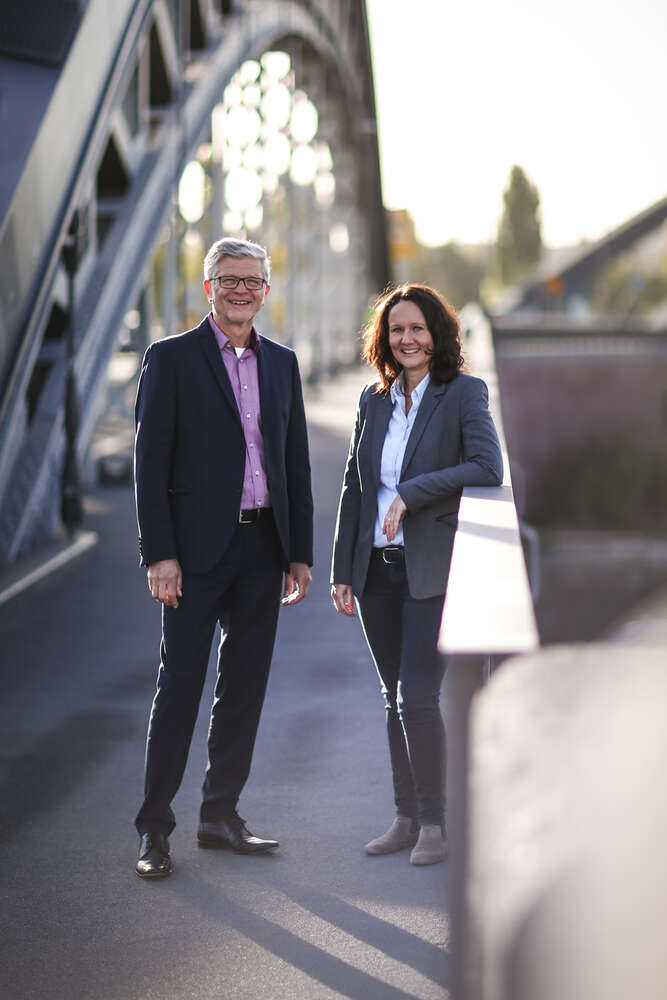 Business (Paul Gimbel)