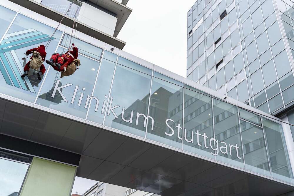 Reportage Nikol&auml;use Seilen sich am Klinikum ab (JFK Photography)