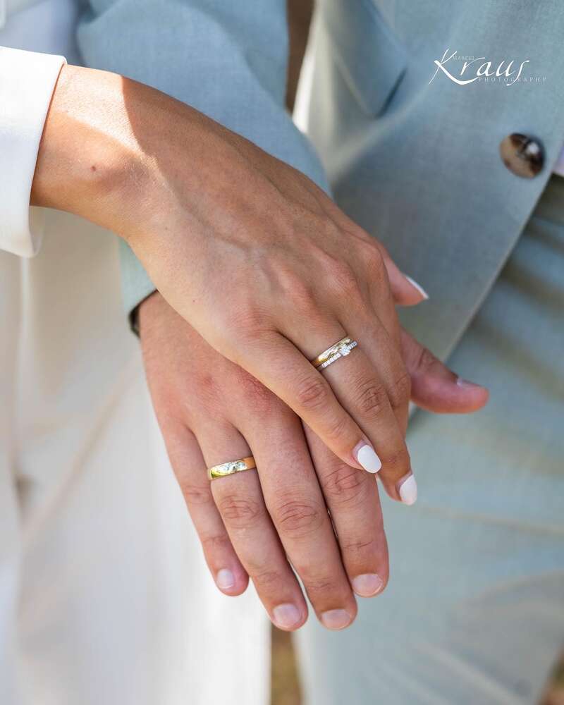 Photography by Marcel Kraus /Outdoorshootings (Photography by Marcel Kraus /Outdoorshootings)