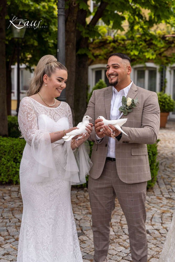 Standesamtliche Hochzeit (Photography by Marcel Kraus /Outdoorshootings)
