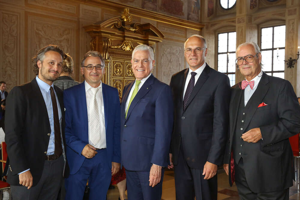 Photofactory (Photofactory)