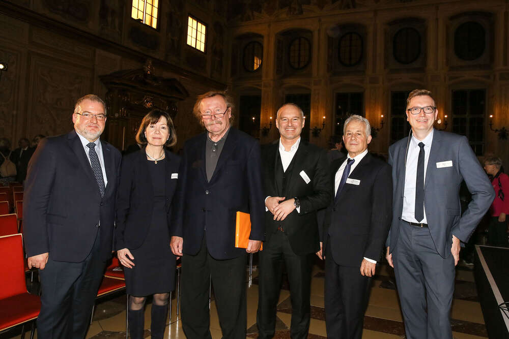 Photofactory (Photofactory)