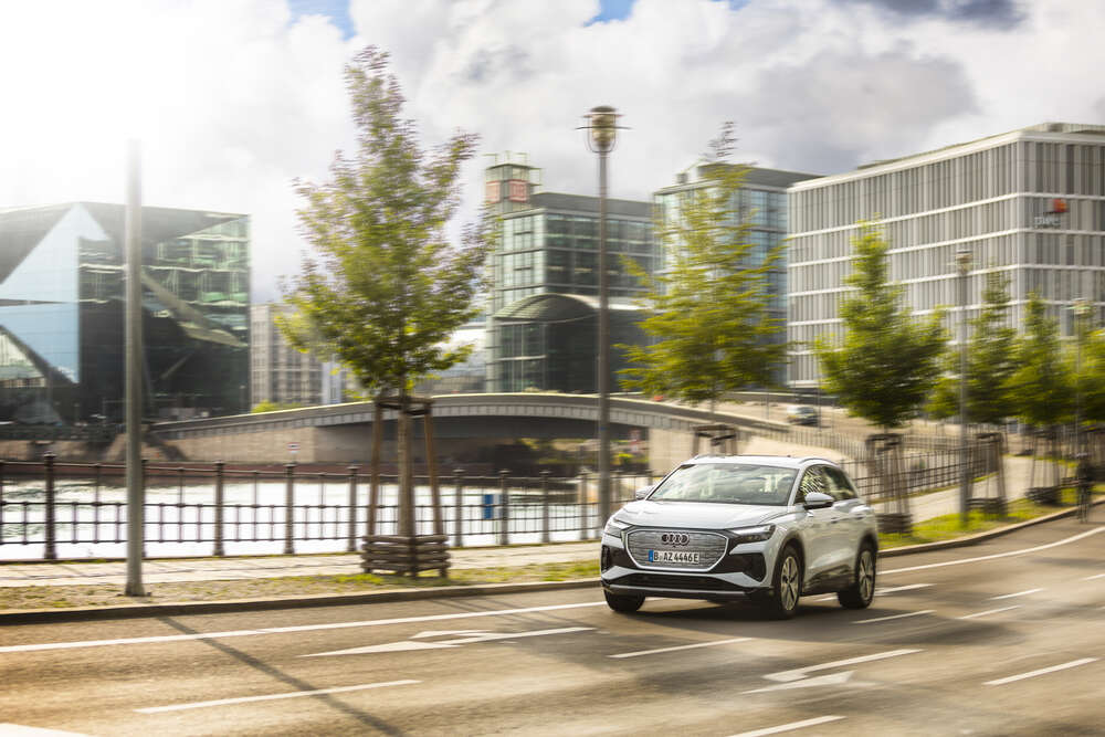 Audi q4 (putnoki.photo)