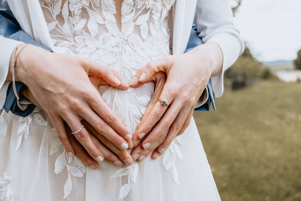 Hochzeit & Babybauch (Sarah Genuit Fotografie)