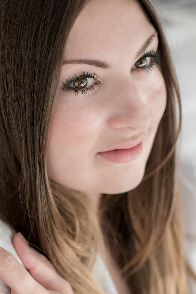 Portraitbild  (May-Pictures)