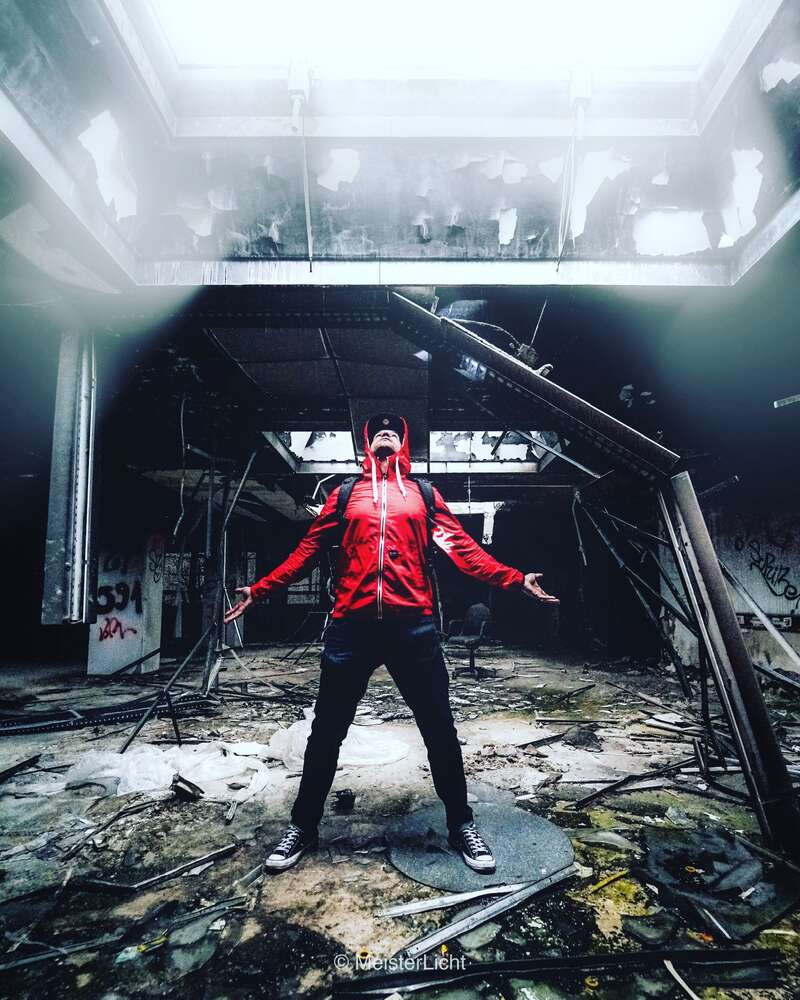 foto und videomanufaktur (foto und videomanufaktur)