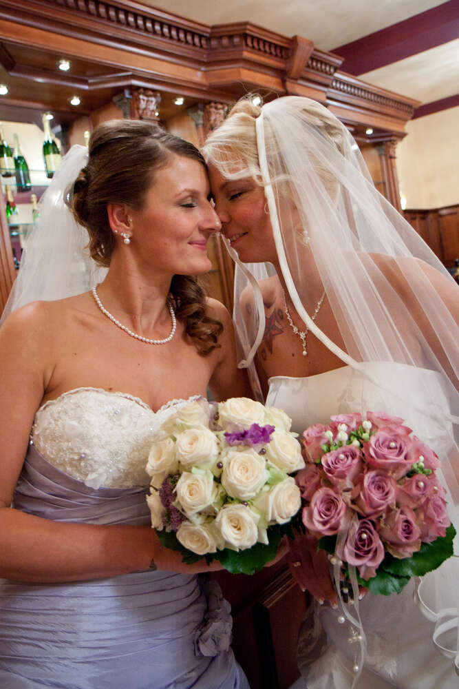 Brautpaar (anders fotografiert - Tina Weiss Fotografie)