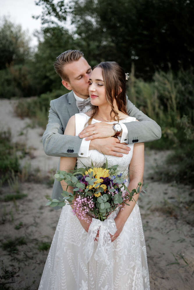 Lavrik Hochzeitsfotograf Foto+FIlm (Lavrik Hochzeitsfotograf Foto+FIlm)