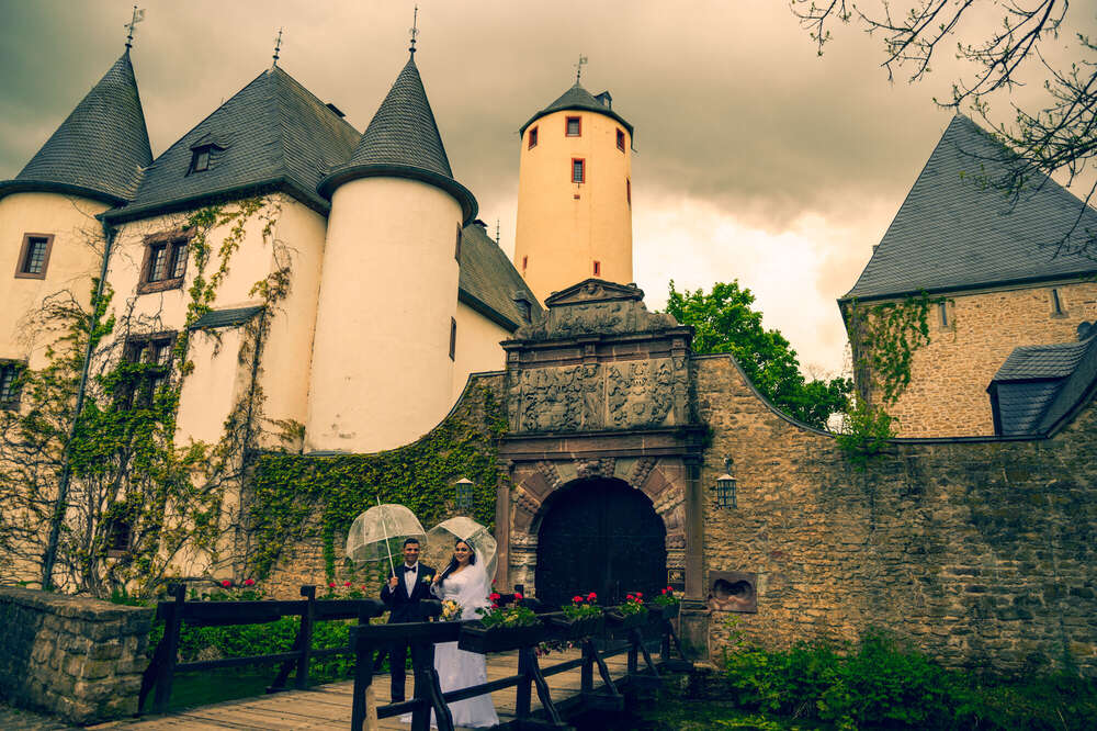 Aziz Kolanj Photography (Aziz Kolanj Photography)