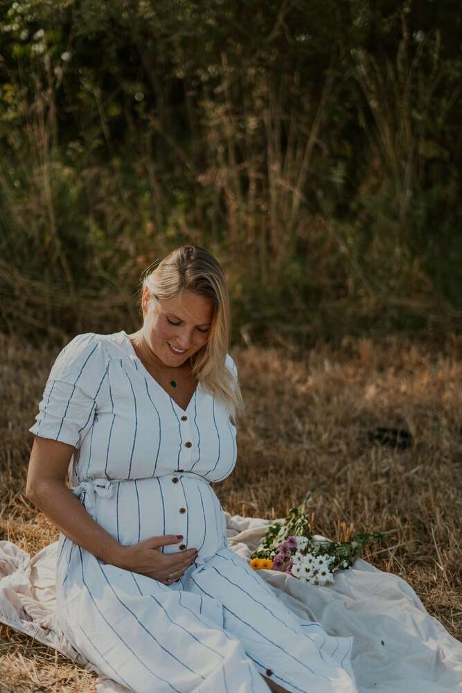 Babybauch (Destiny Harmon Fotografie)