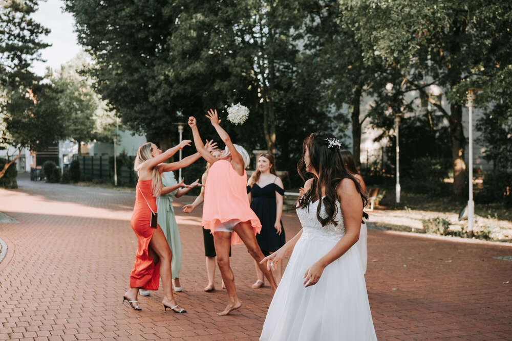 Gülden Kiraz Media (Gülden Kiraz Media)