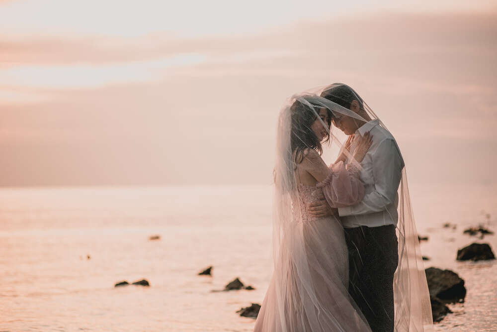 Silk & Peonies (Silk & Peonies)