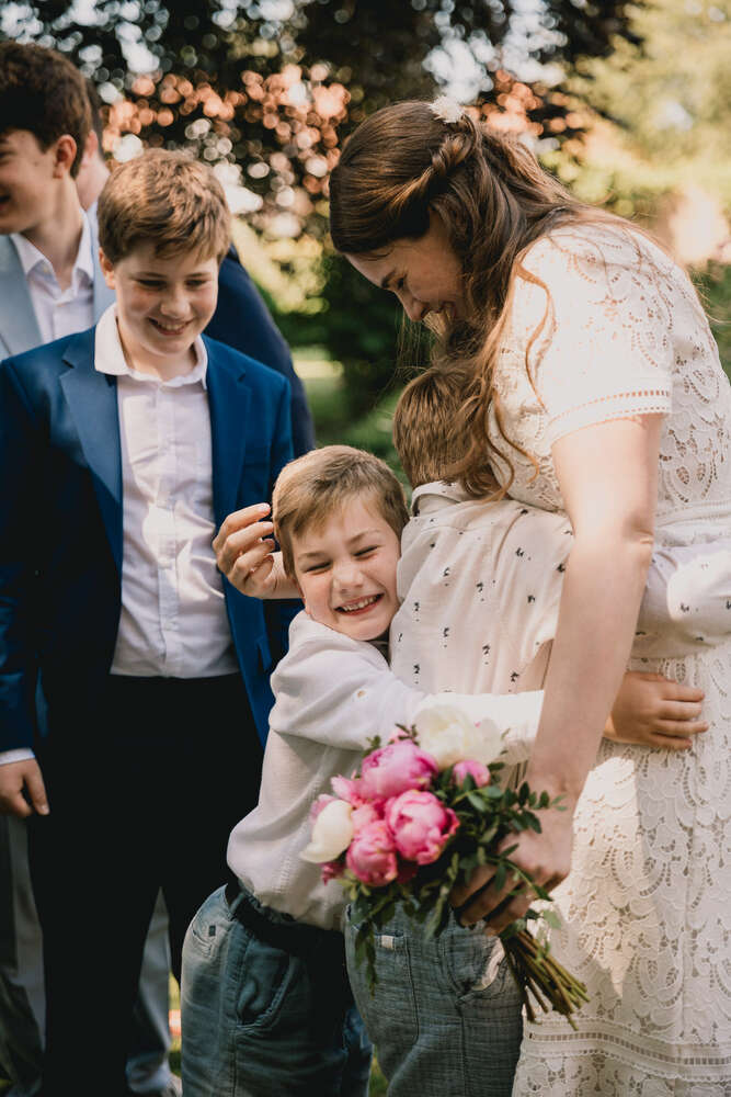 Silk & Peonies (Silk & Peonies)