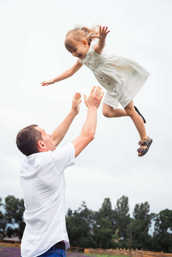 Papa und Töchterchen. (Zhukovaphotography)