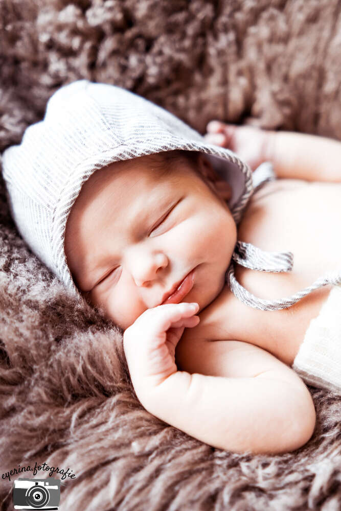 Newborn/Babyfotografie (eyerina.fotografie)