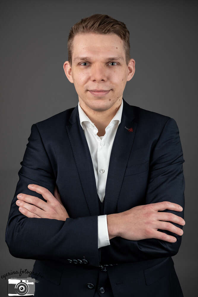 Businessshooting/Bewerbungsbilder (eyerina.fotografie)