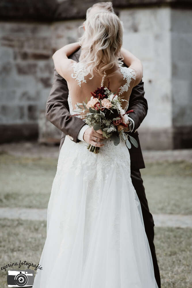 Brautpaarshooting/Hochzeit (eyerina.fotografie)