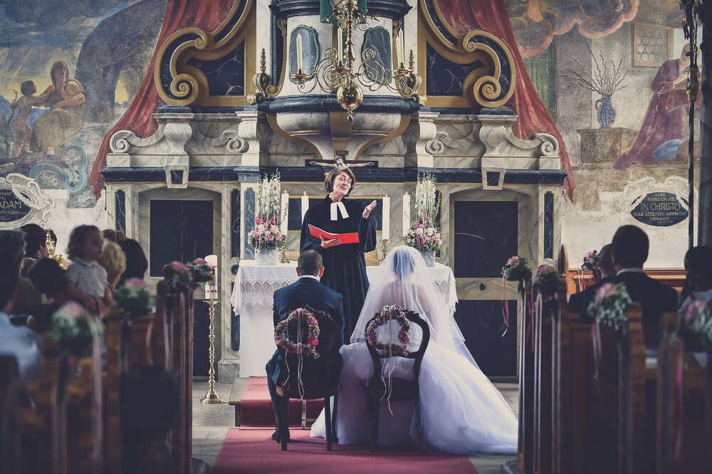 DER HOCHZEITSFOTOGRAF (DER-Hochzeits-Fotograf | IHR Hochzeitsfotograf)