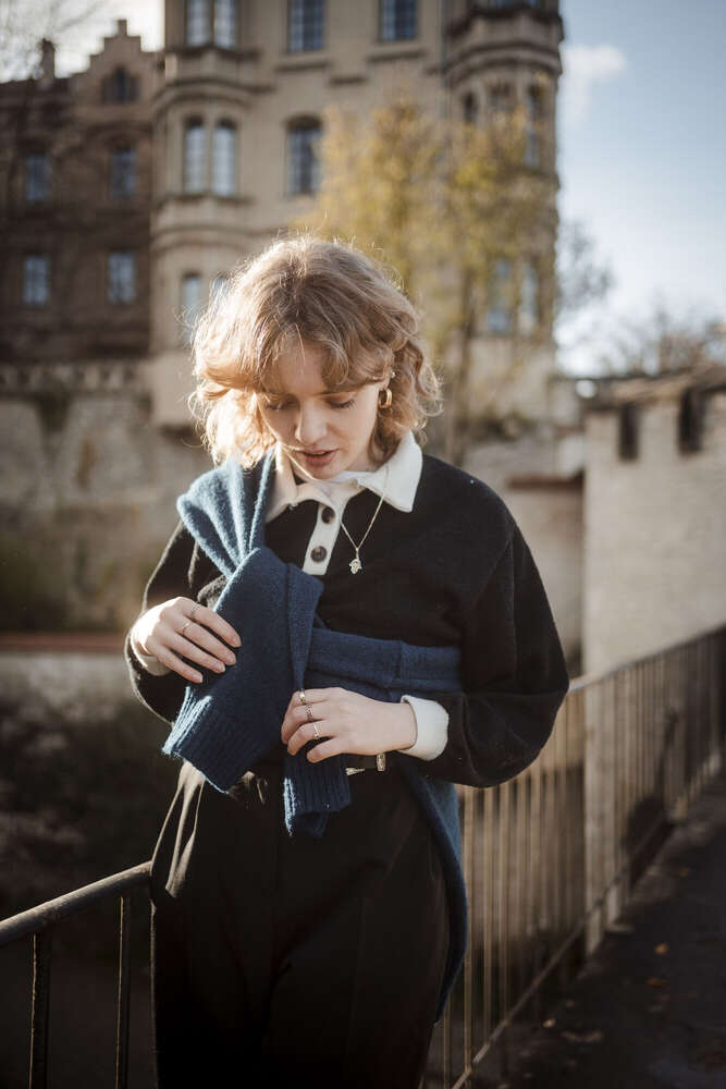 ICANSEEHER Photo & Video